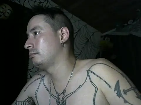 vampireathomen Live XXX chat