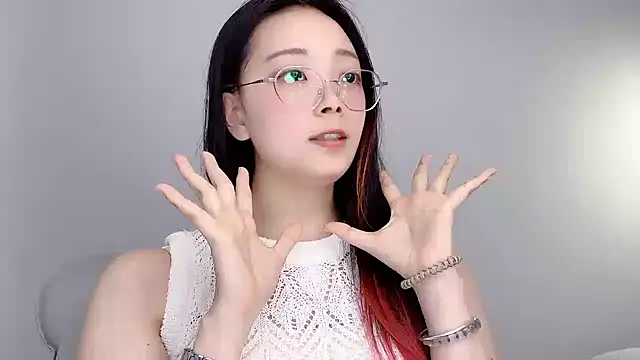 vera999-'s Live Chat Room