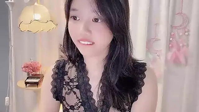 XXX chat uživo modela Yanys521