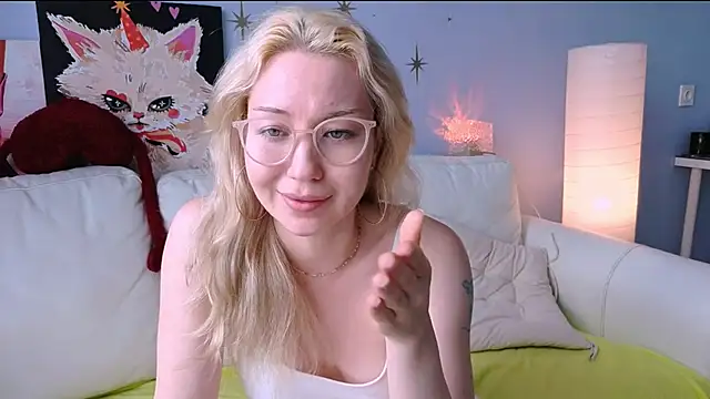 Lilo_Sims 即時 XXX 聊天