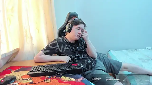 Show modela iliaskrislove na web-kameri