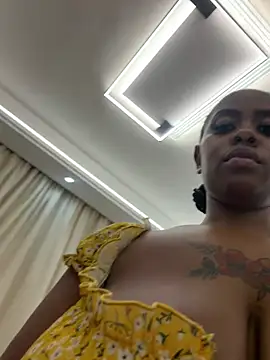 Chatroom XXX en direct de Rose_berry