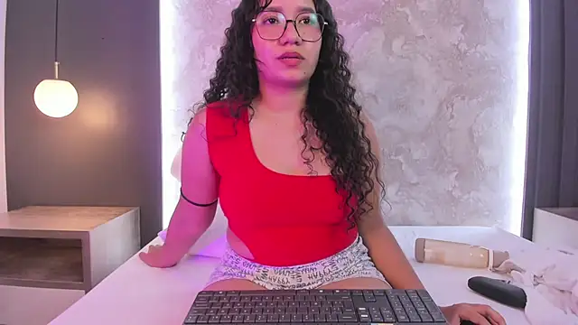 Chatroom XXX en direct de alysson_moon_