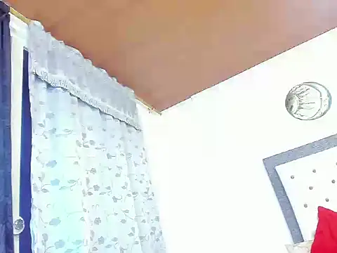 sarahnanksdoll's Live XXX Chat
