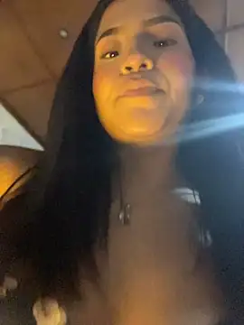 LeahBar লাইভ XXX চ্যাট
