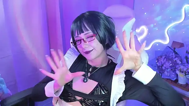 Chat XXX en directo de HoornyMoon
