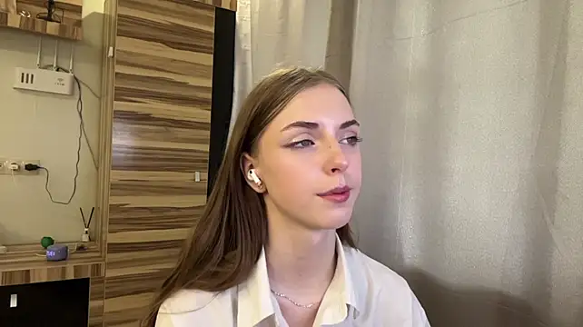 Czat XXX na żywo – Mia_meowt