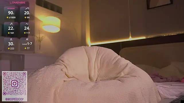 poorpornactor Adlı Modelin Canlı XXX Sohbeti