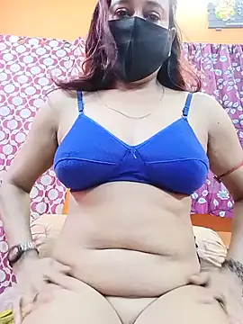 Chat +18 de Hotpuja25 ao vivo