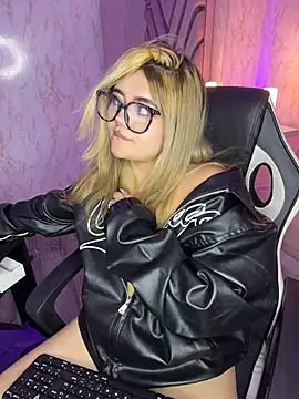 Chat +18 de lya_nekko_ ao vivo
