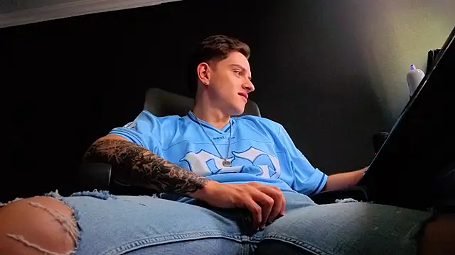 Chat XXX Live FelixStarkk