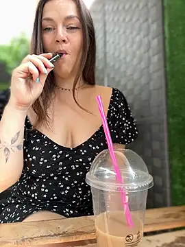 CrazyTori Obrolan Langsung XXX