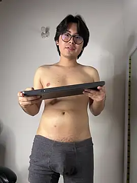 _Tommy_7 Chat XXX live