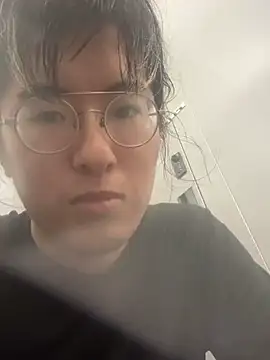 MUIMUICHAN27's Webcam Show