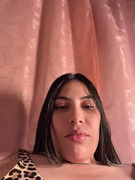 Chat XXX en directo de Anna_Bitch_Disgustingg