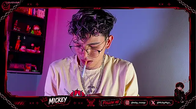Show de Mickey_Magic na webcam