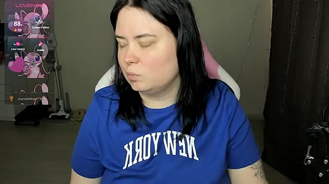 Akemi_BBW Live XXX Chat