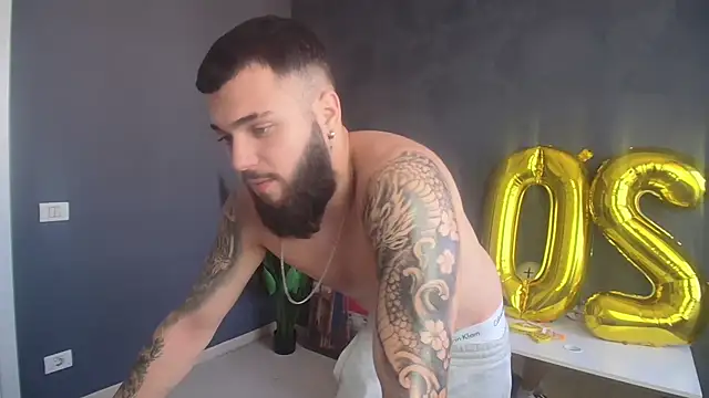 צ'אט XXX בשידור חי של OscarWillss