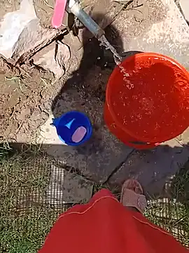 Pertunjukan Kamera Web YOURBHABI143
