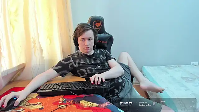 iliaskrislove: онлайн-секс-чат