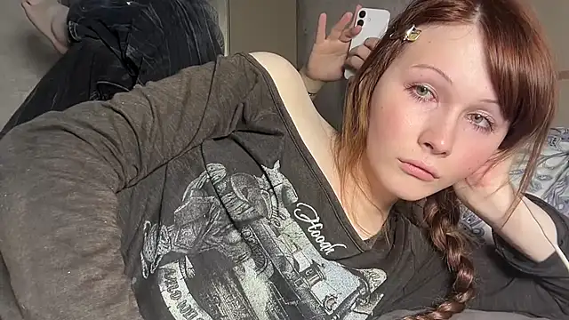AlexaGudz 现场XXX聊天