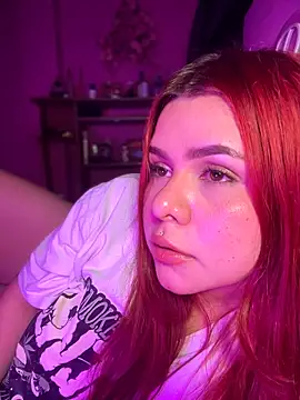 BlazedPauX Adlı Modelin Canlı XXX Sohbeti