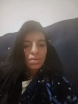 دردشة Ariell_Kieran الجنسية المباشرة