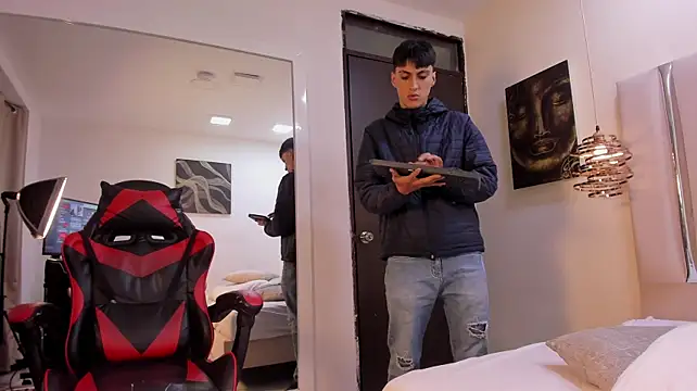 LeoDrake_ – Naživo XXX chat