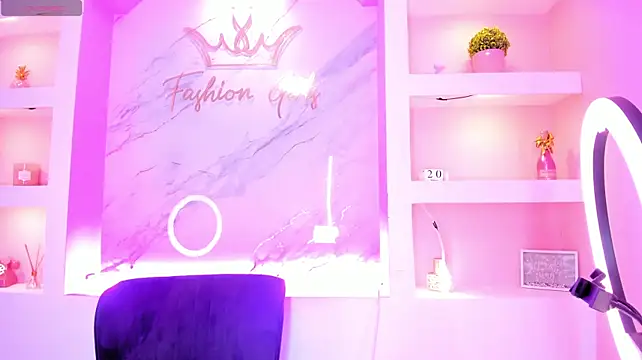 Chat +18 de CandyDance1_ ao vivo