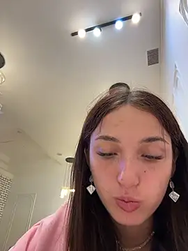 DollyTall Chat XXX in diretta