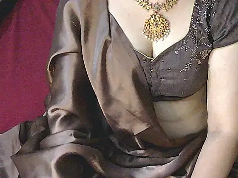 traditional_Jaanvi's Live XXX Chat