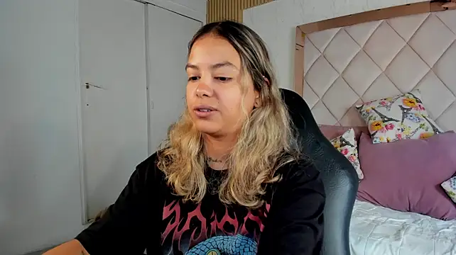 dulce_lyraa1 Chat XXX in diretta