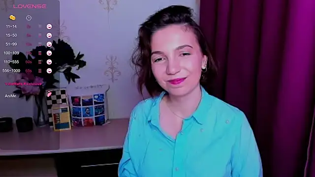Živý XXX chat KindHazelHere_