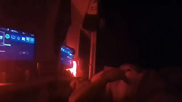 1n0nlythroat's Live XXX Chat