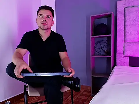 Hey_Noaah Live XXX Chat