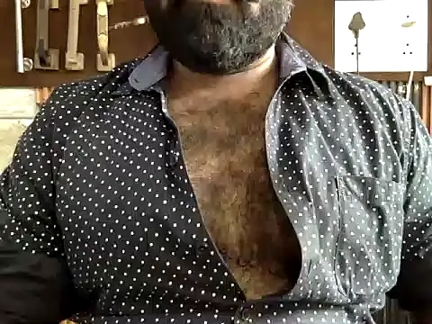 naughtydaddyy 网络视讯表演