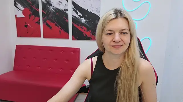 MelissaTyler live XXX chat