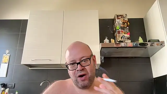 Chat XXX en directo de theitalianbear