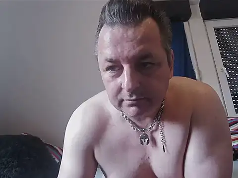 Chat +18 de boy0230M ao vivo