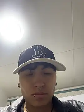 ian_mathias_ 라이브 XXX 채팅