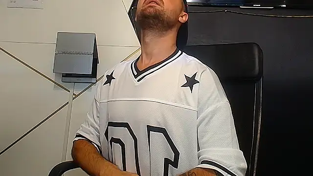 JamesMyerssn Live XXX chat