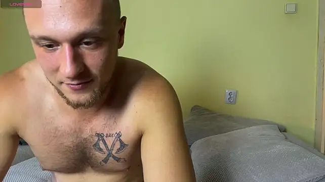 lion_and_kittyy Webcam show