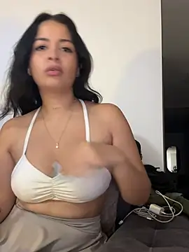 Lunamoon27's Live XXX Chat