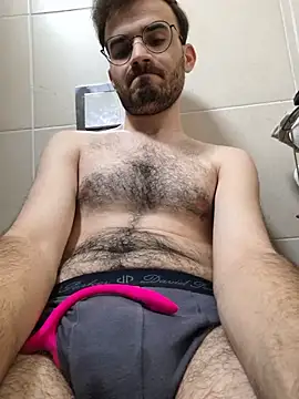 عرض كام Men_use_me_for_pleasure