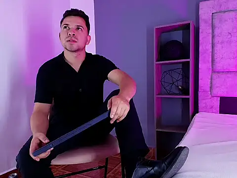 Hey_Noaahn Webbikameraesitys