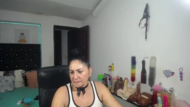mature_bigboobs10 webkamerás műsora