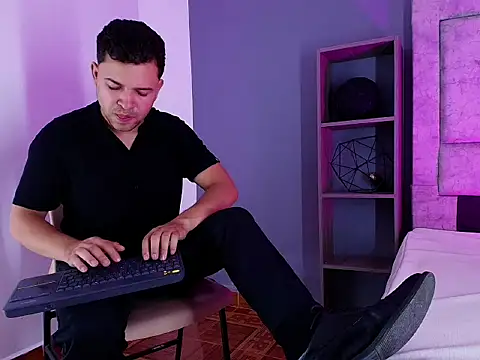 Hey_Noaah Live XXX Chat