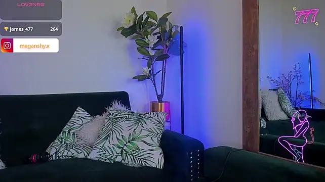 XXX chat uživo modela megan_shyne