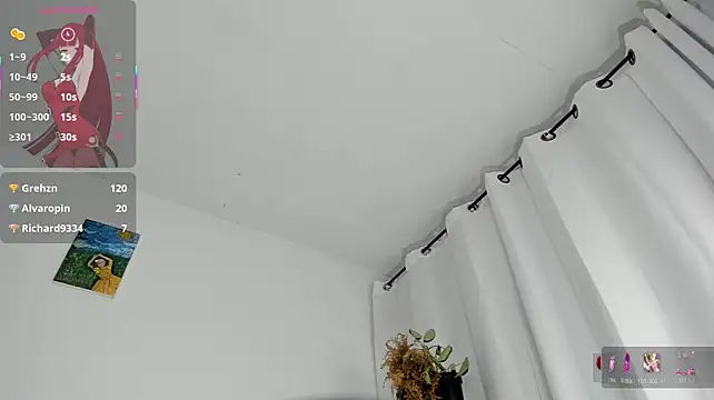Chat XXX en directo de Mia-Valeria-