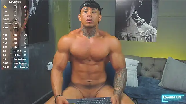 Онлайн чат XXX bradley_smith